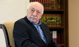 Giáo sĩ bị cáo buộc 'đặt hàng đảo chính' ở Thổ Nhĩ Kỳ qua đời