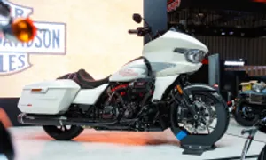 Harley-Davidson CVO Road Glide ST - môtô đắt nhất Việt Nam giá 2,489 tỷ đồng